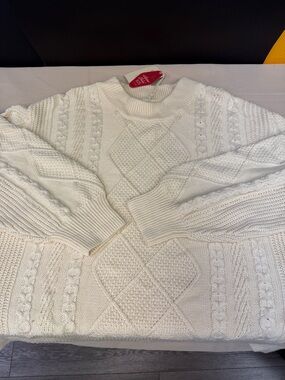 Universal Thread Classic Cable Knit Sweater cream sweater size XL new